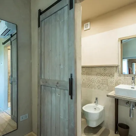 5 Bedroom Gorgeous In