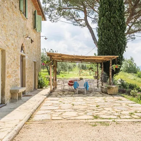 5 Bedroom Gorgeous In Holiday home